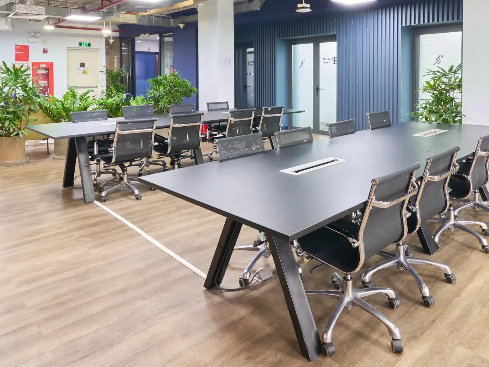 Dreamplex TQK-Hot Desk 1