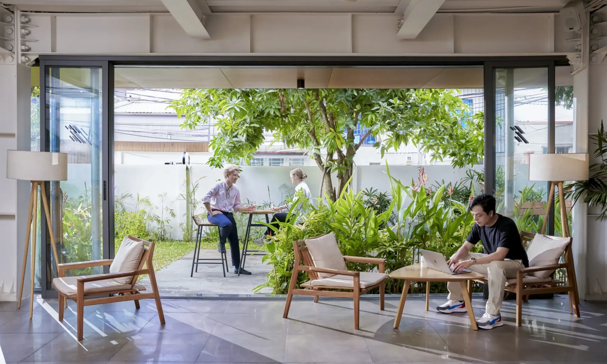 Dreamplex NQH - Garden and Lounge Dreamplex NQH - Garden and Lounge